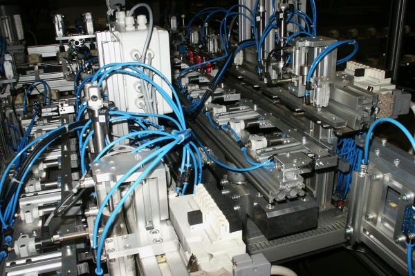 PEZ machine